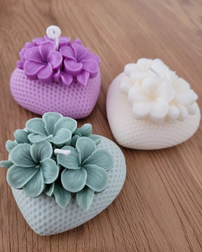 Cuore di Ortensia by Lumia Atelier - Candele artigianali 100% Made in Italy, realizzate a mano con cera di soia naturale
