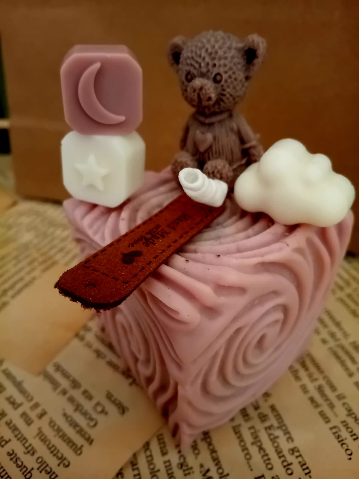 My Teddy Bear by Lumia Atelier - Candele artigianali 100% Made in Italy, realizzate a mano con cera di soia naturale