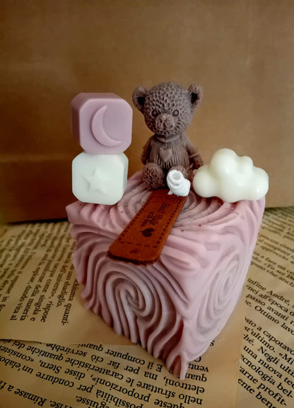 My Teddy Bear by Lumia Atelier - Candele artigianali 100% Made in Italy, realizzate a mano con cera di soia naturale