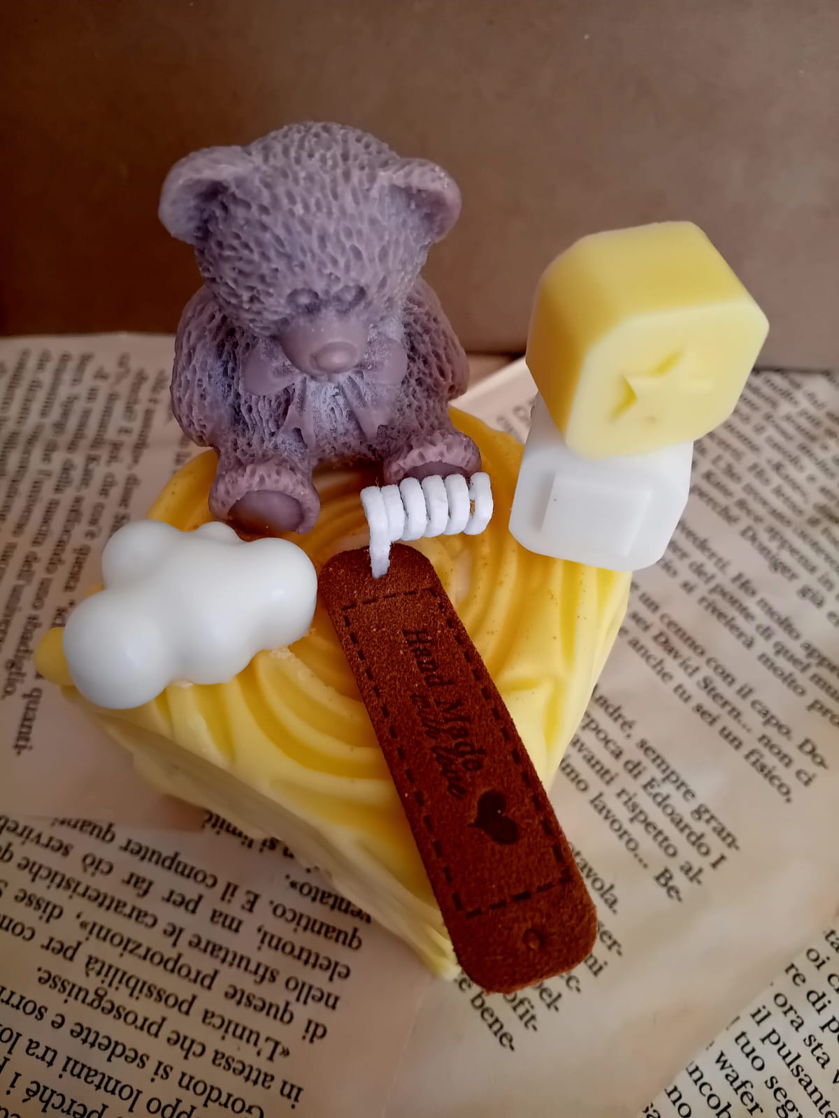 My Teddy Bear by Lumia Atelier - Candele artigianali 100% Made in Italy, realizzate a mano con cera di soia naturale